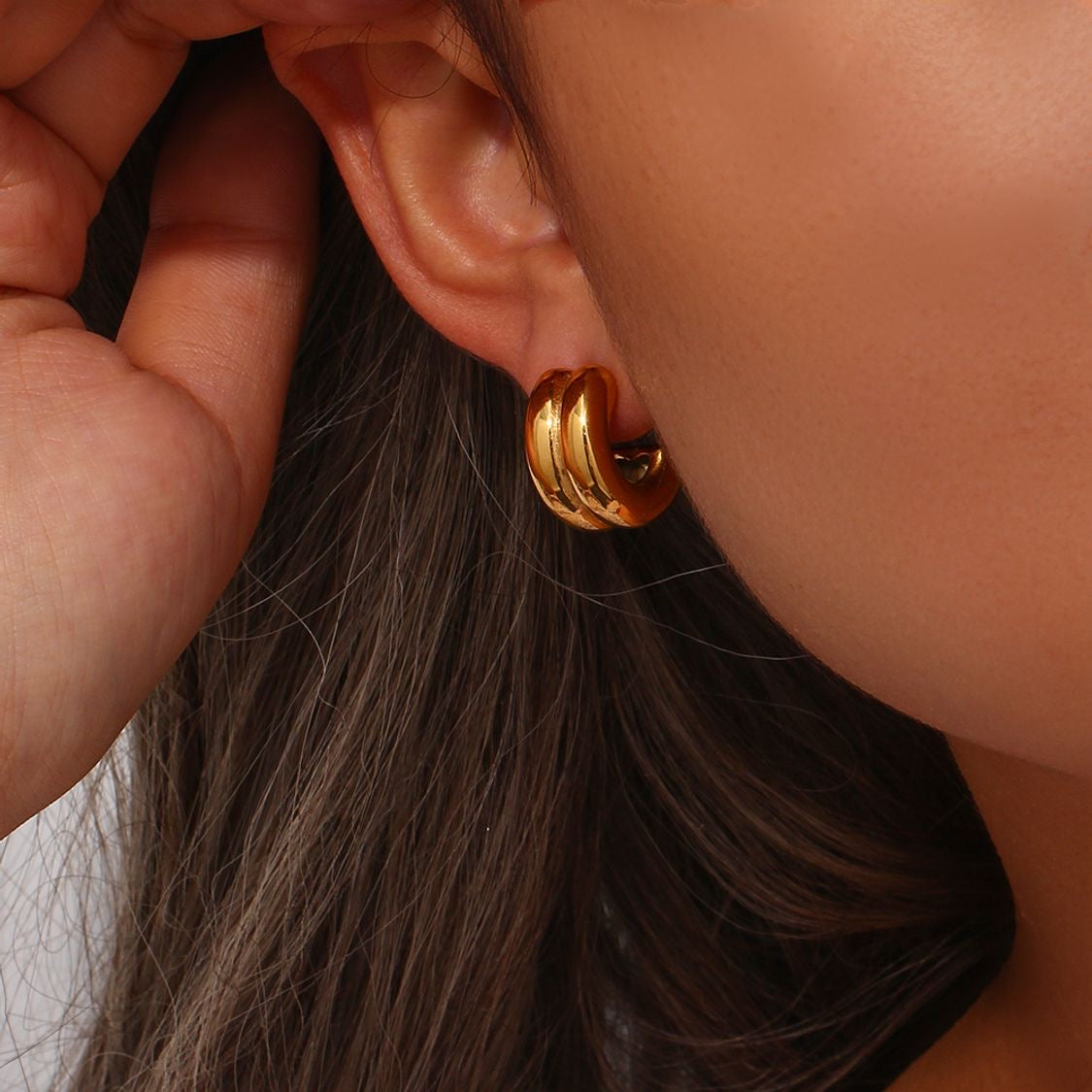 Aretes CC Dorados