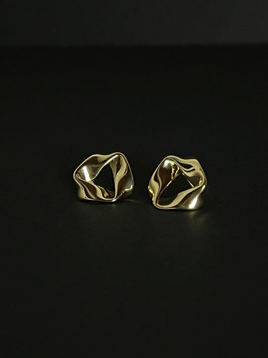 Aretes Triangolo